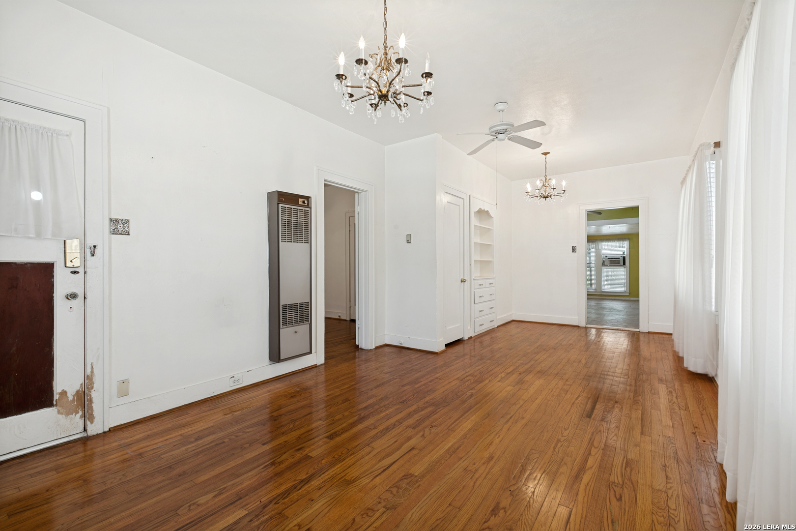 230 W High San Antonio TX 78210