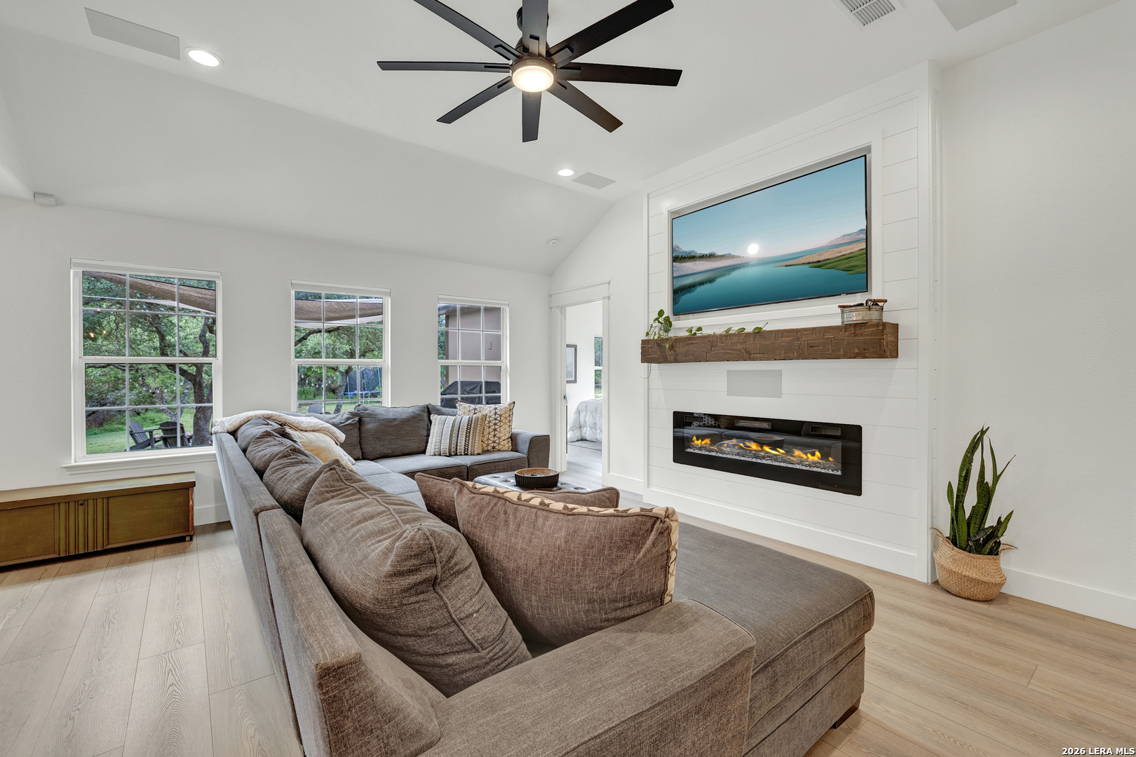 1100 Yaupon Drive Fischer TX 78623
