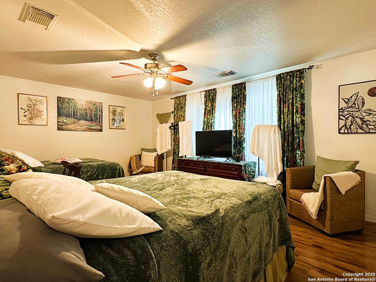 10007 Tiger Bay San Antonio TX 78251