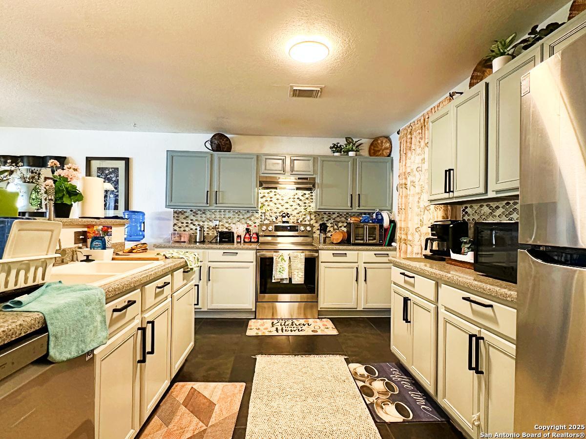 10007 Tiger Bay San Antonio TX 78251