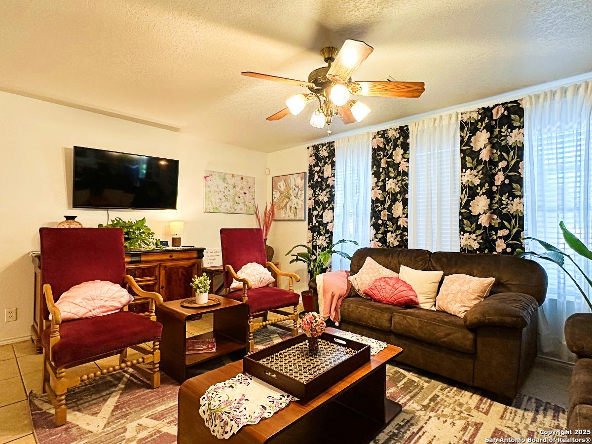10007 Tiger Bay San Antonio TX 78251