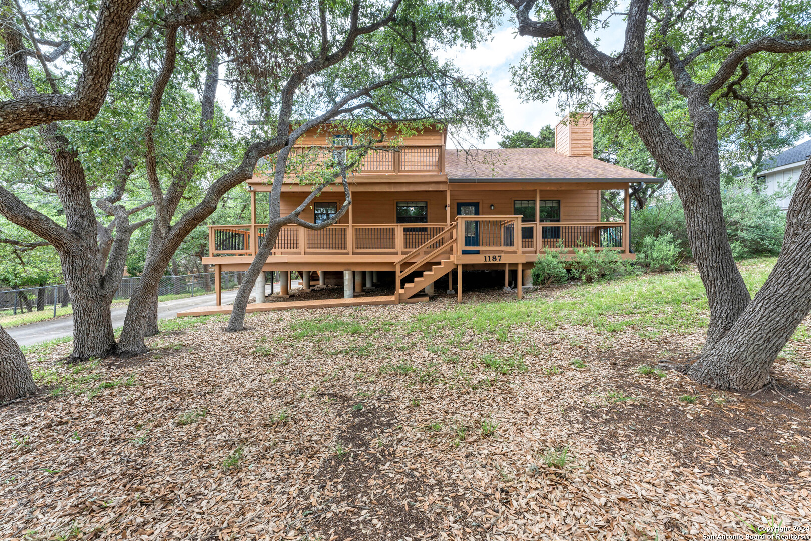 1187 Eastview Drive Canyon Lake TX 78133