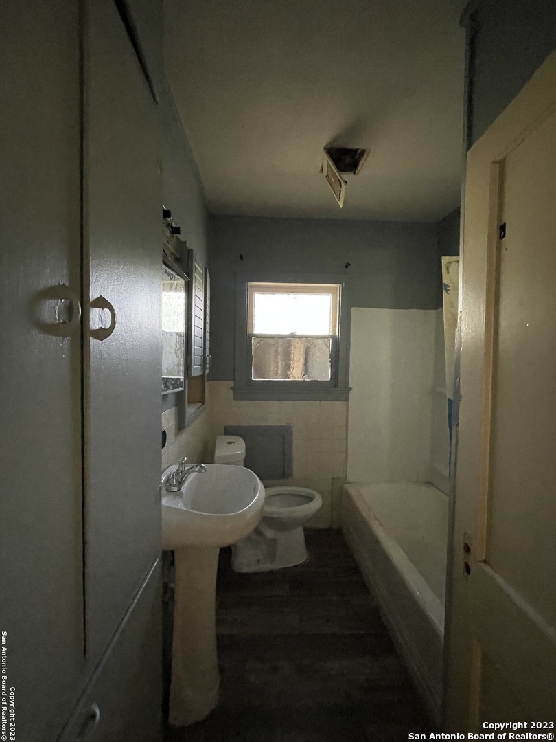 1406 Wyoming Street San Antonio TX 78203