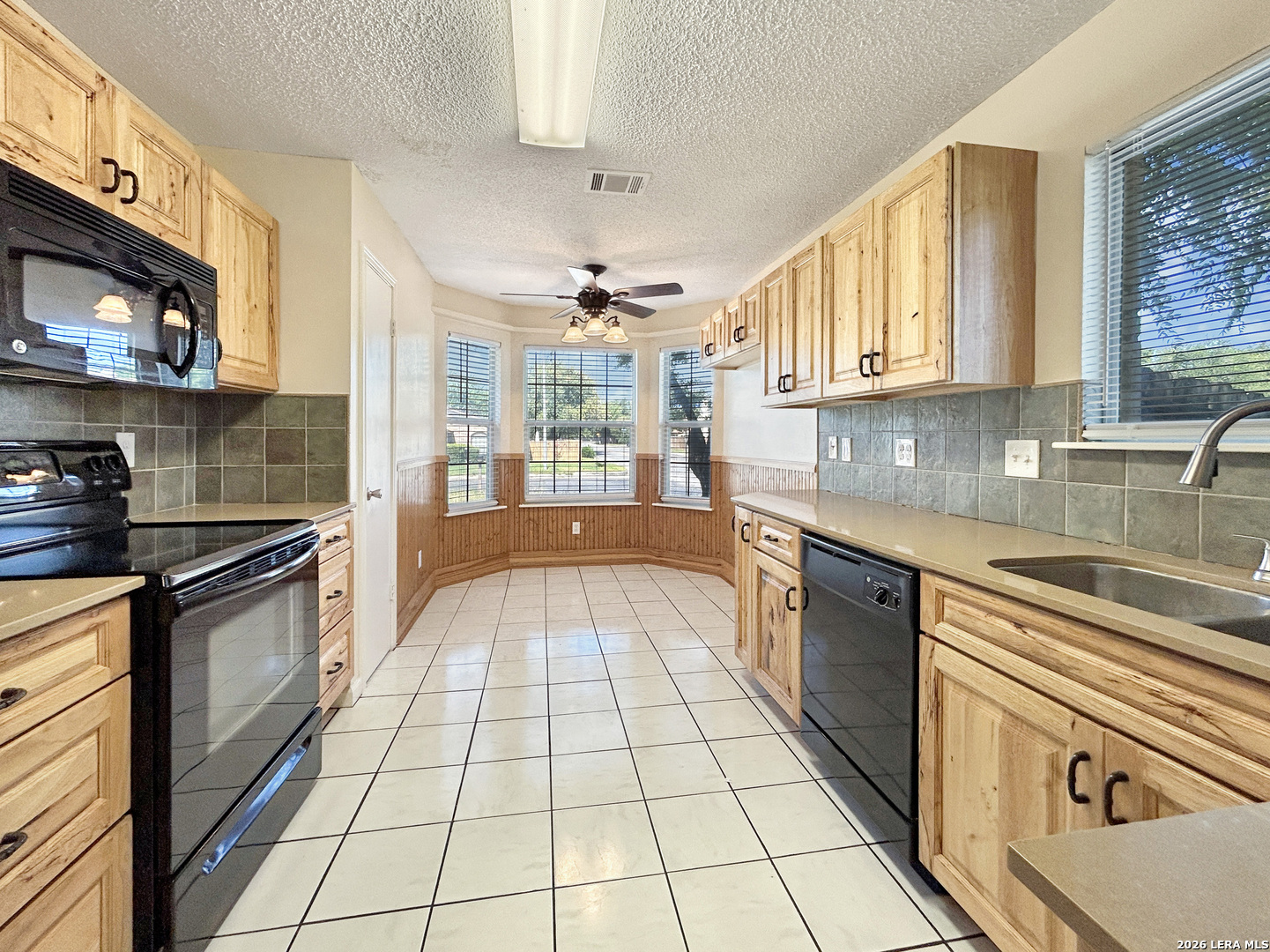 6042 Ridge Field Street San Antonio TX 78250