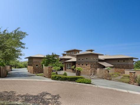 11 Davenport Lane San Antonio TX 78257