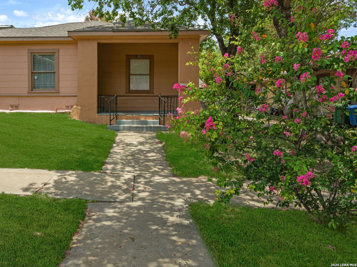 1023 W French Place San Antonio TX 78212