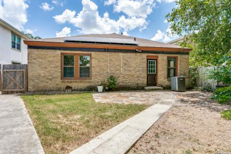 2023 W Kings Highway San Antonio TX 78201