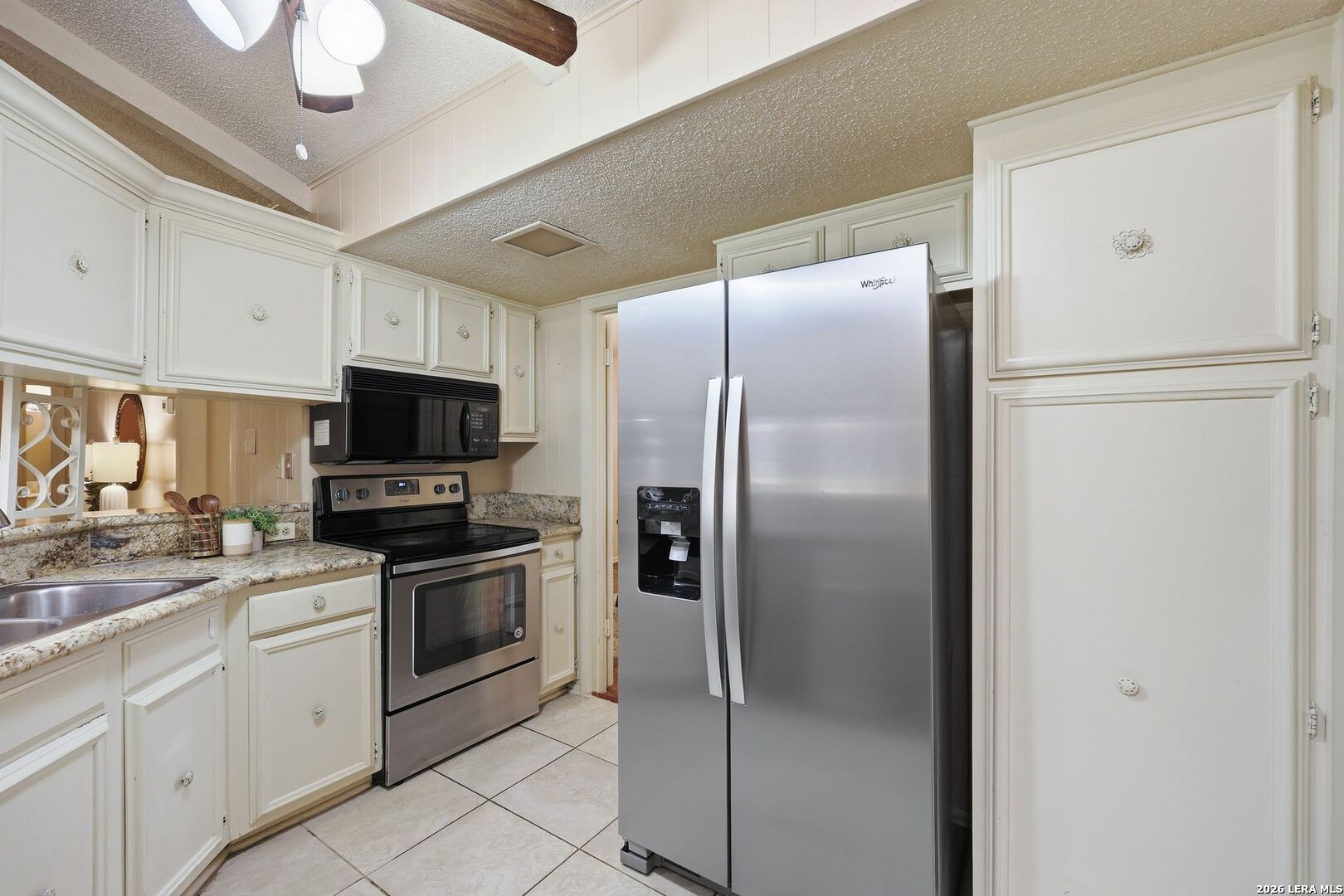 6018 Forest Shadow Street San Antonio TX 78240