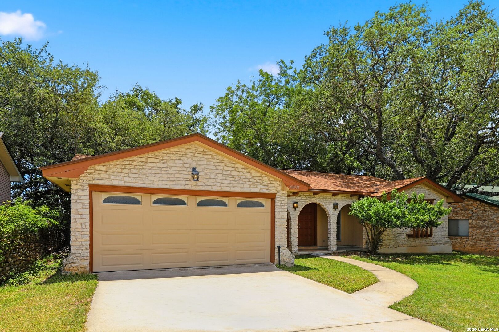 6018 Forest Shadow Street San Antonio TX 78240