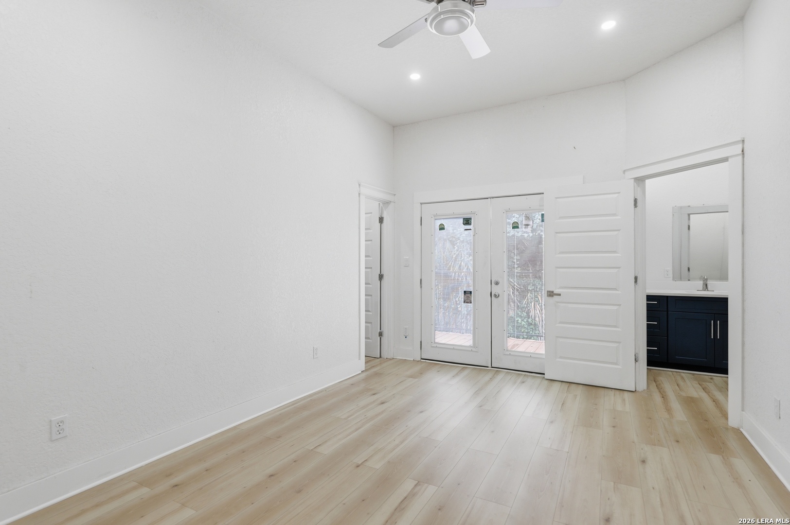 1611 S Gevers Street #104 San Antonio TX 78210