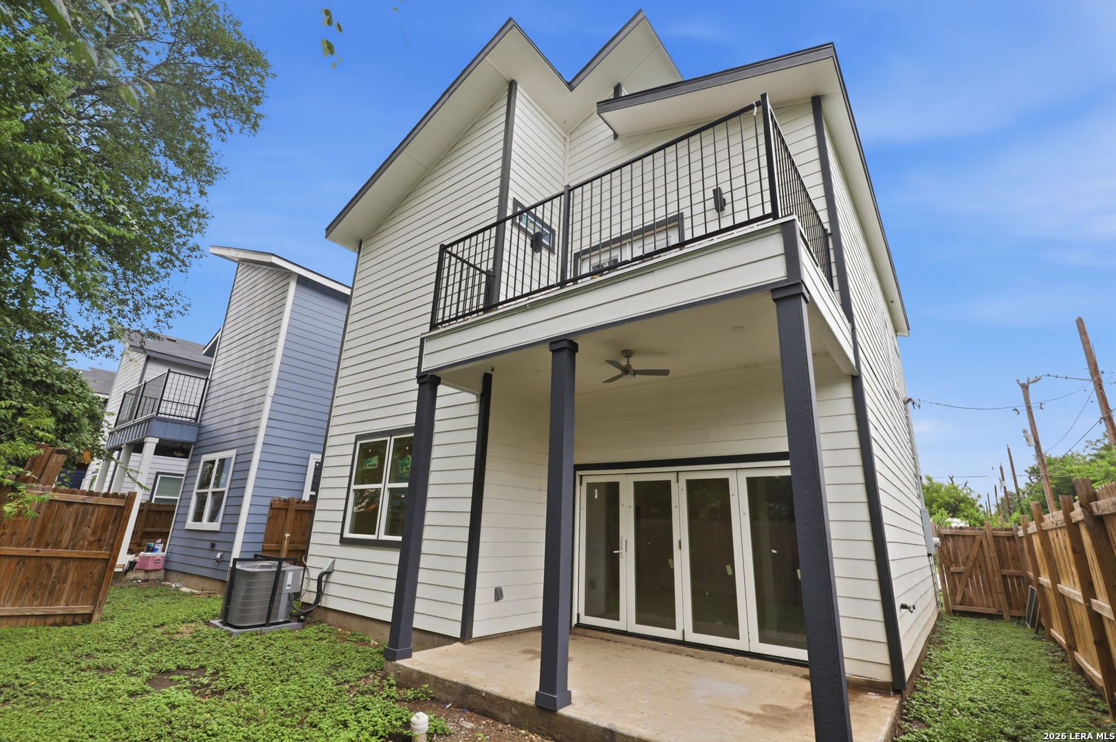 1611 S Gevers Street #104 San Antonio TX 78210