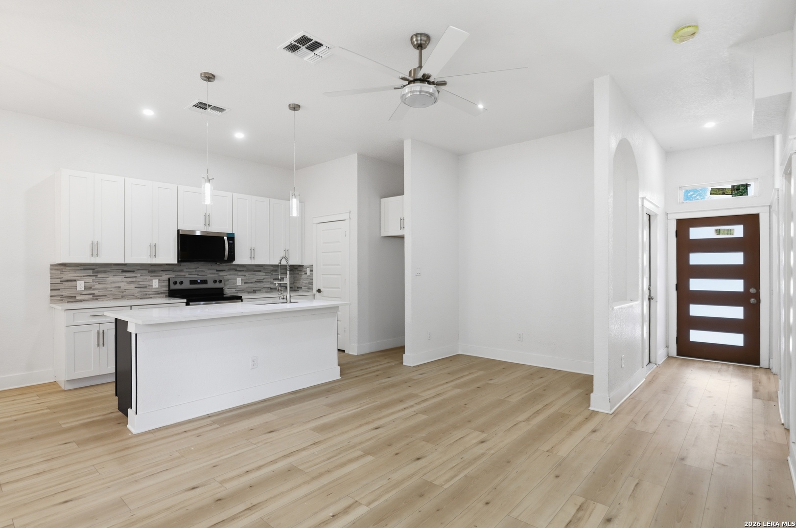 1611 S Gevers Street #104 San Antonio TX 78210
