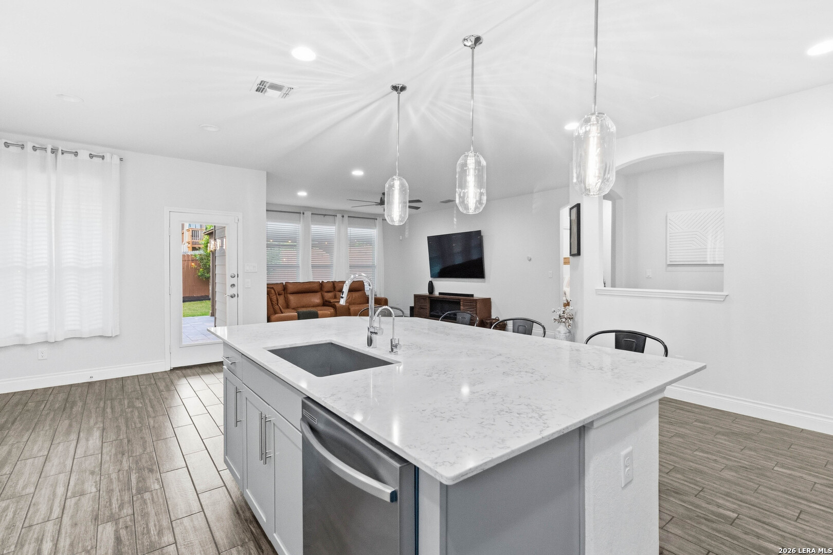 7214 Cimarron Lake Boerne TX 78015