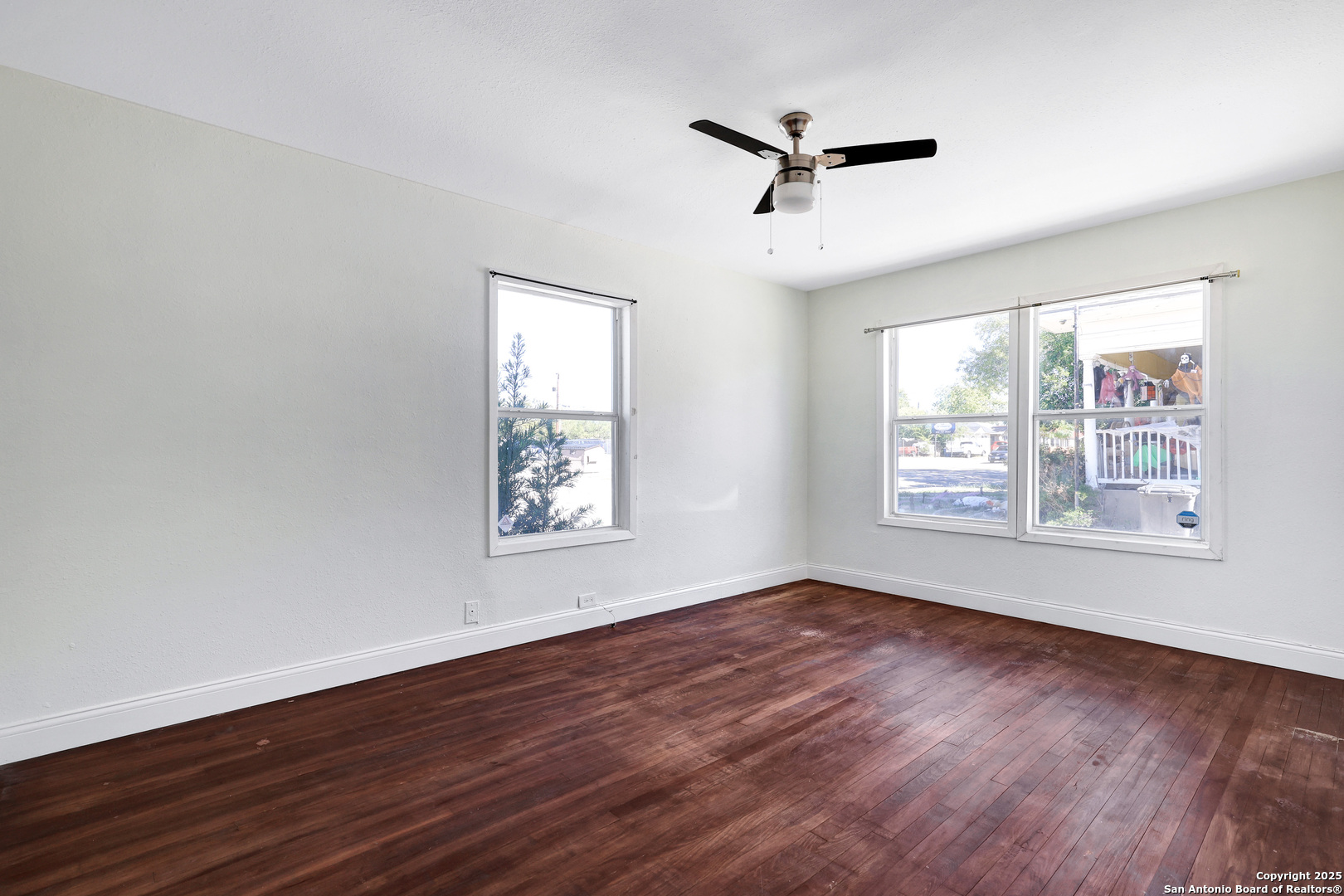 1112 Fresno San Antonio TX 78201