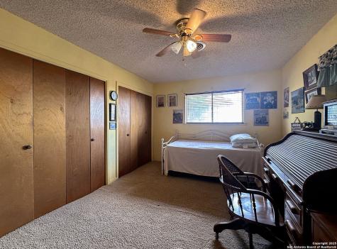 6604 County Road 136 Pawnee TX 78145
