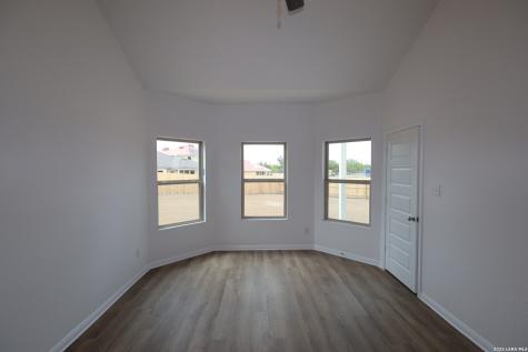 4814 Rio Ruidoso San Antonio TX 78222