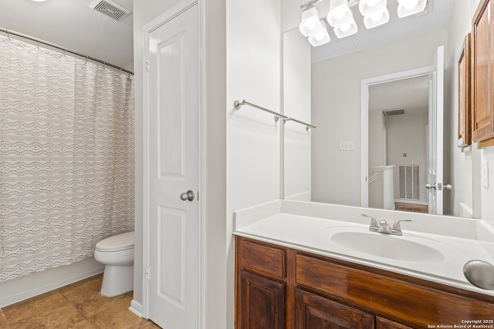 2410 Mill Creek San Antonio TX 78231