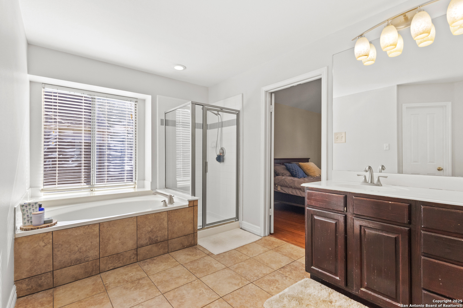 2410 Mill Creek San Antonio TX 78231