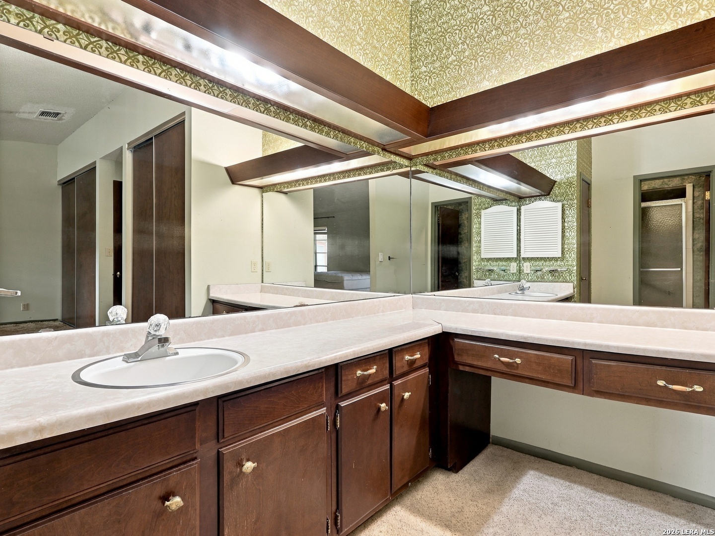 8239 Zodiac Drive Universal City TX 78148