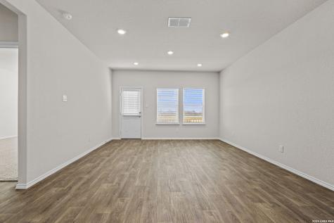 14712 Childress Falls San Antonio TX 78245
