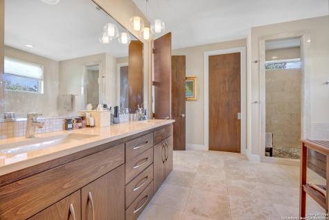 1758 Lincoln Smith Road Round Mountain TX 78663
