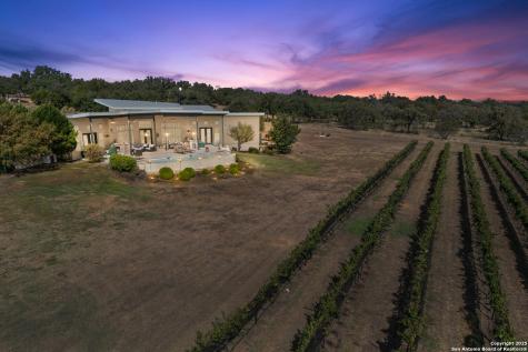 1758 Lincoln Smith Road Round Mountain TX 78663