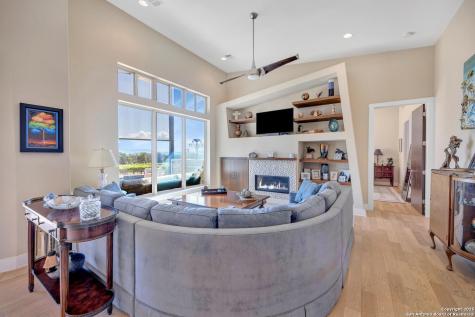 1758 Lincoln Smith Road Round Mountain TX 78663
