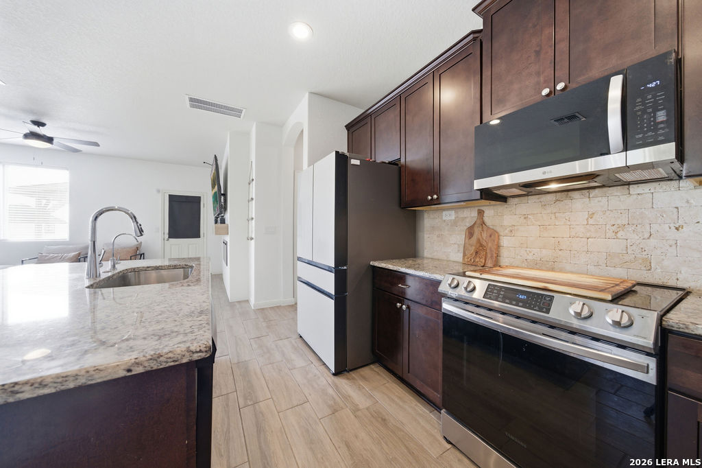298 Whitetail Pass San Antonio TX 78253