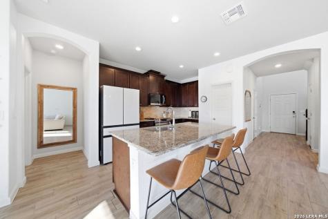 298 Whitetail Pass San Antonio TX 78253