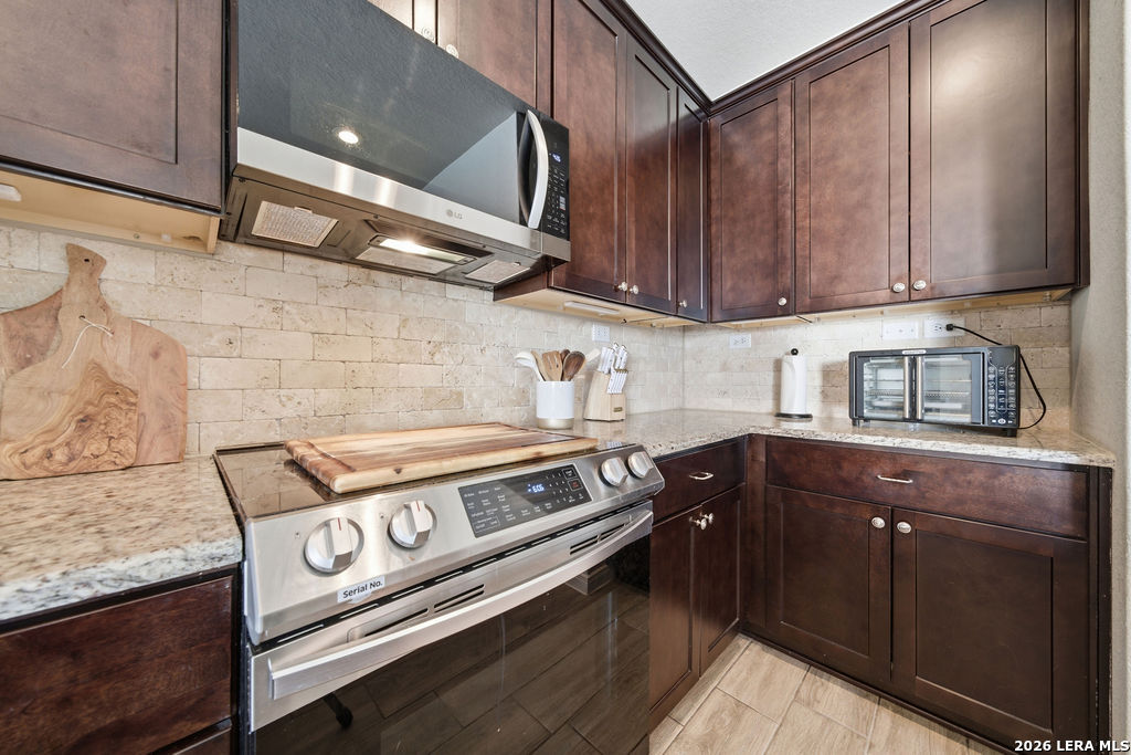 298 Whitetail Pass San Antonio TX 78253