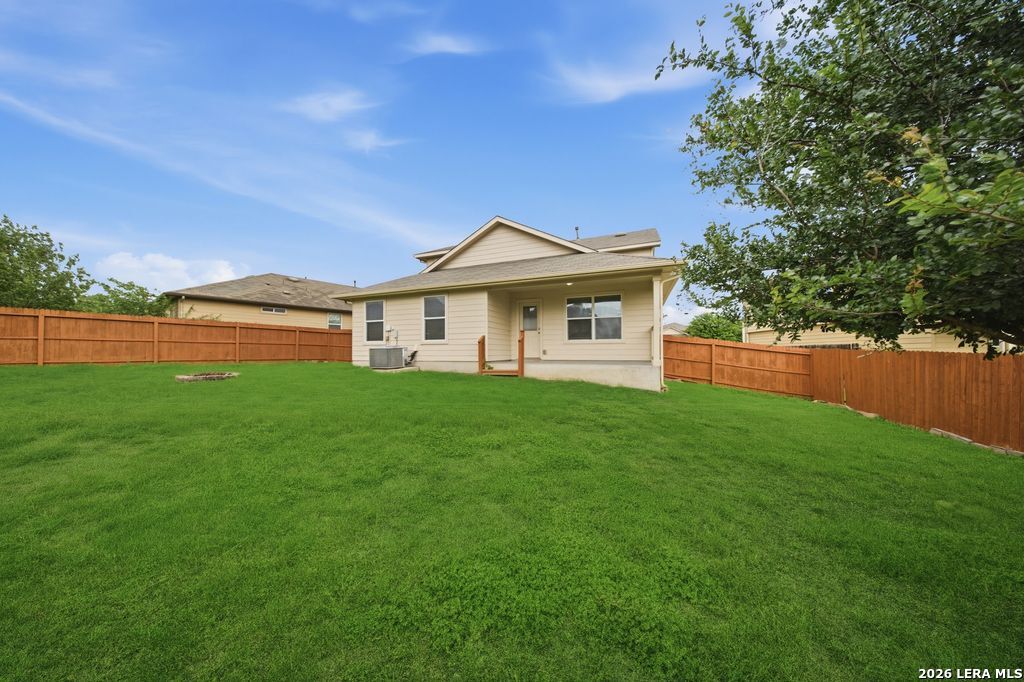 12236 Bening Schertz TX 78154