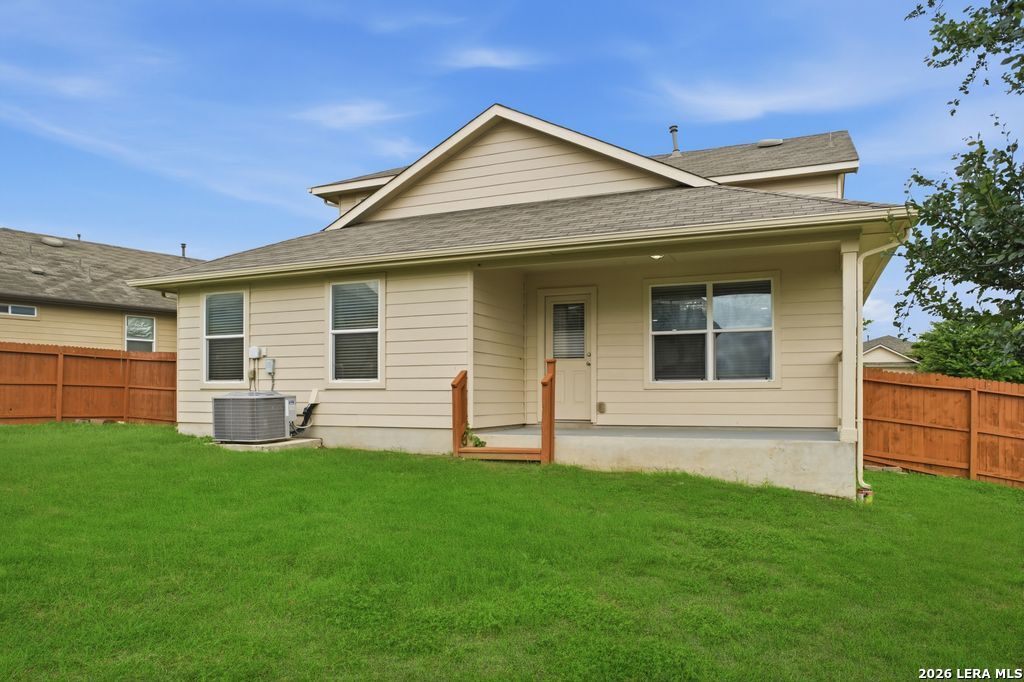 12236 Bening Schertz TX 78154