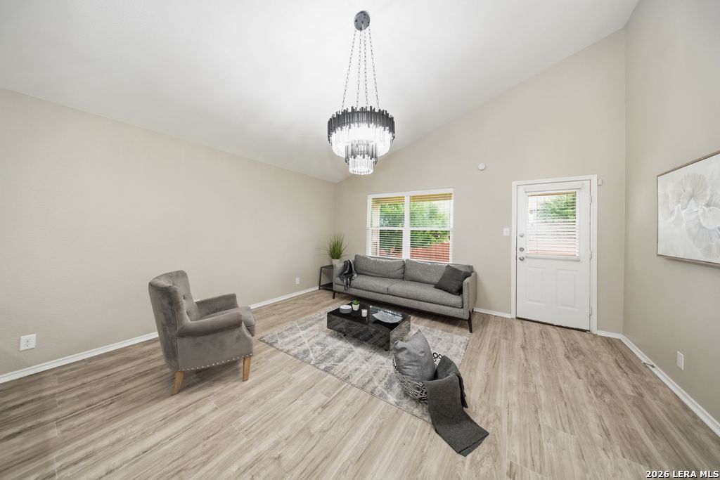 12236 Bening Schertz TX 78154