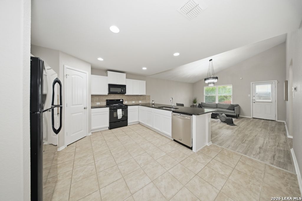 12236 Bening Schertz TX 78154