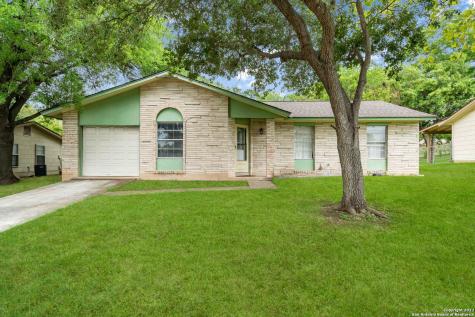 205 Avenue F Converse TX 78109