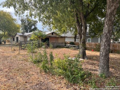 1035 Dakota Street San Antonio TX 78203