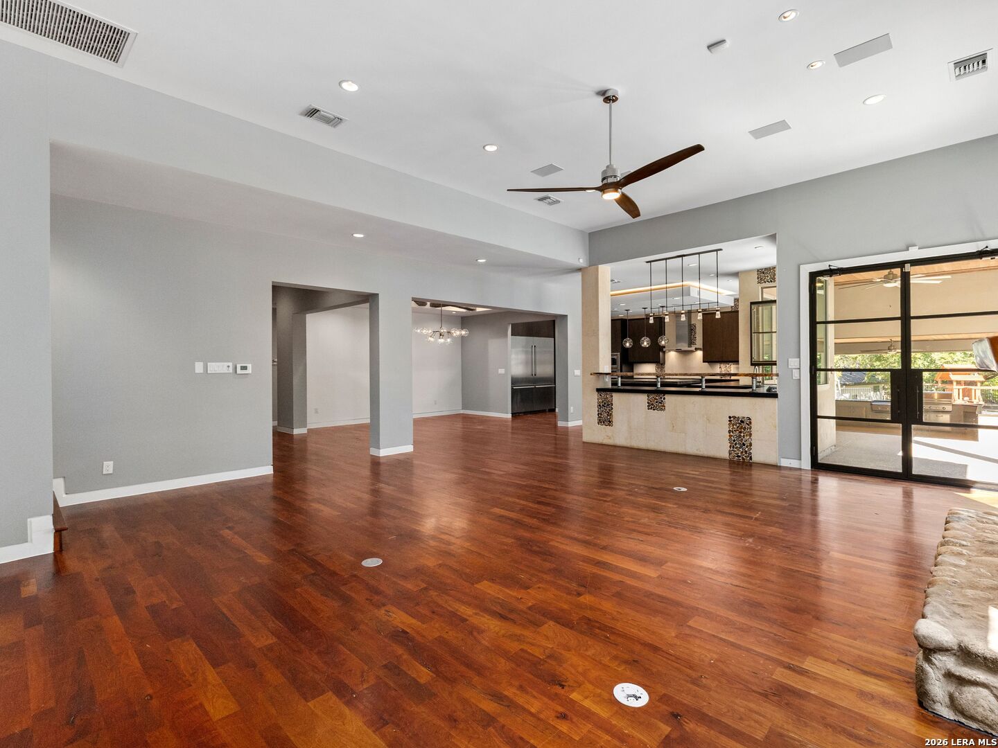 3 Whitechurch Lane San Antonio TX 78257