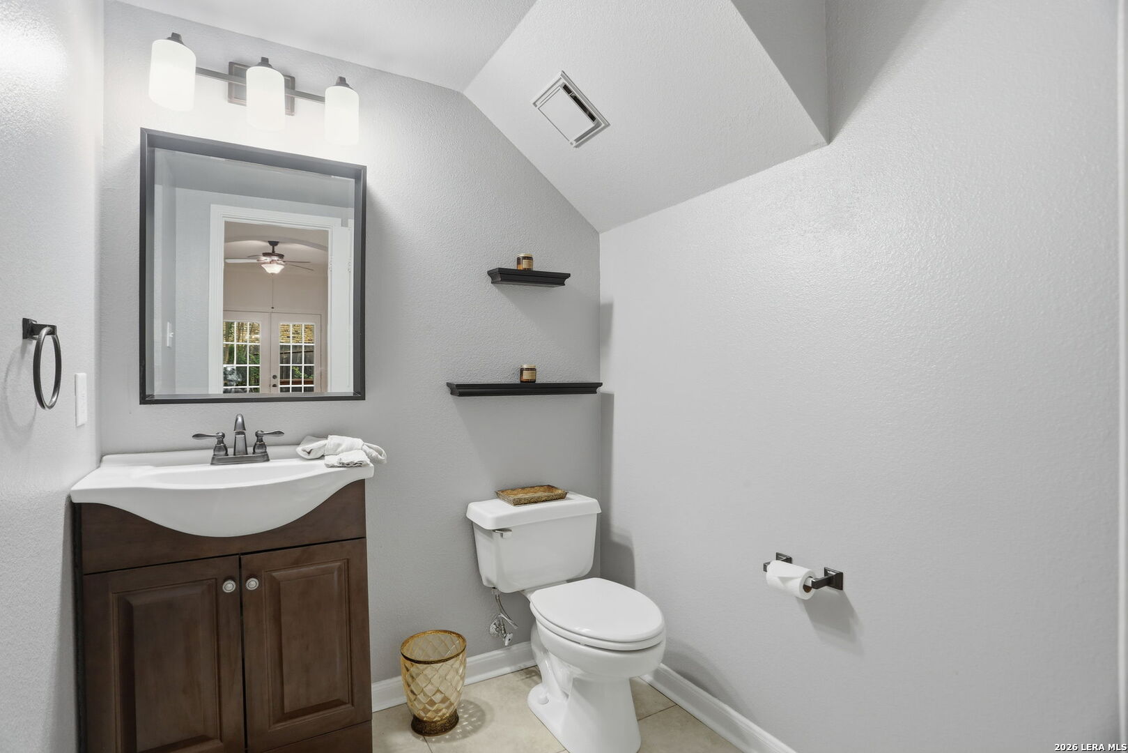 13502 Charter Bend Drive San Antonio TX 78231