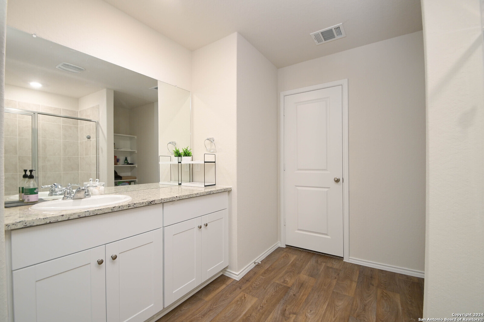 4803 Nueces Path San Antonio TX 78253