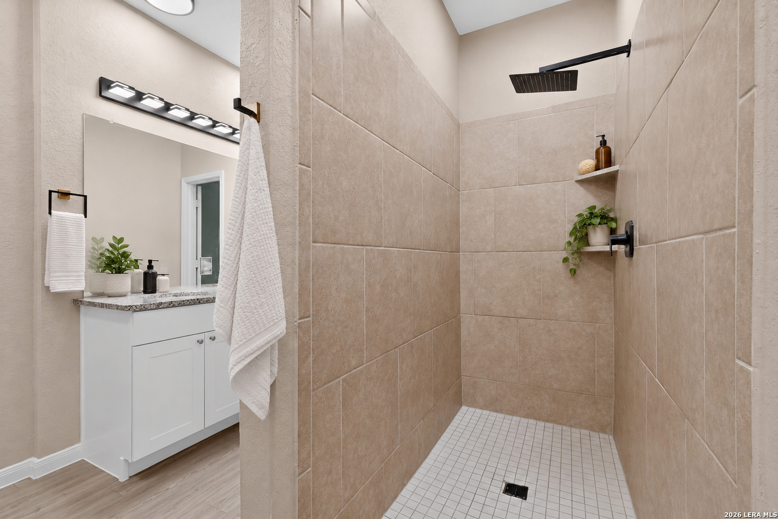 9056 Navarro Vista Seguin TX 78155