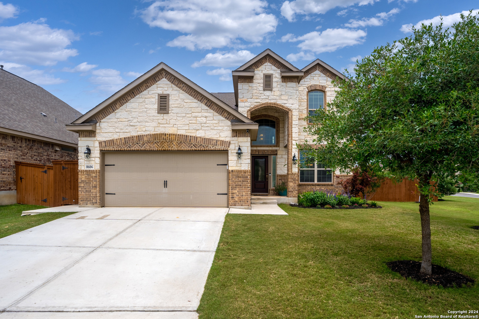 8606 Shady Mountain San Antonio TX 78254