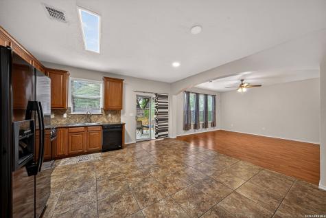 10713 Gemsbuck Lodge San Antonio TX 78245