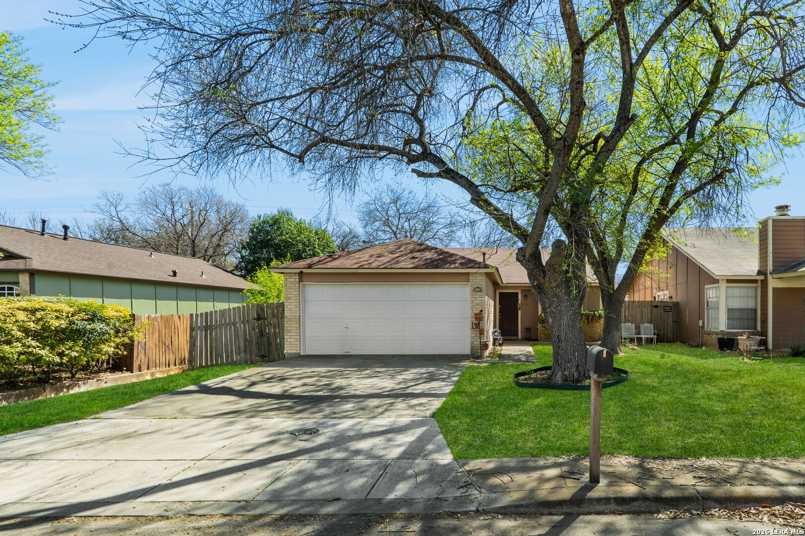 10028 Woodtrail San Antonio TX 78250