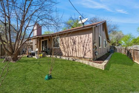 10028 Woodtrail San Antonio TX 78250