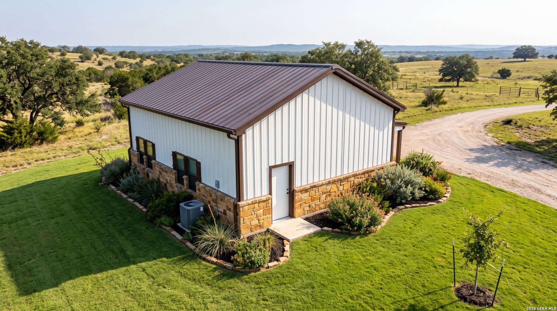 1049 Grassland Bulverde TX 78163
