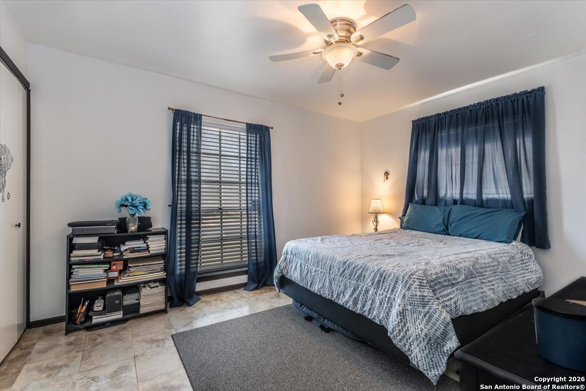 4834 Casa Bello San Antonio TX 78233