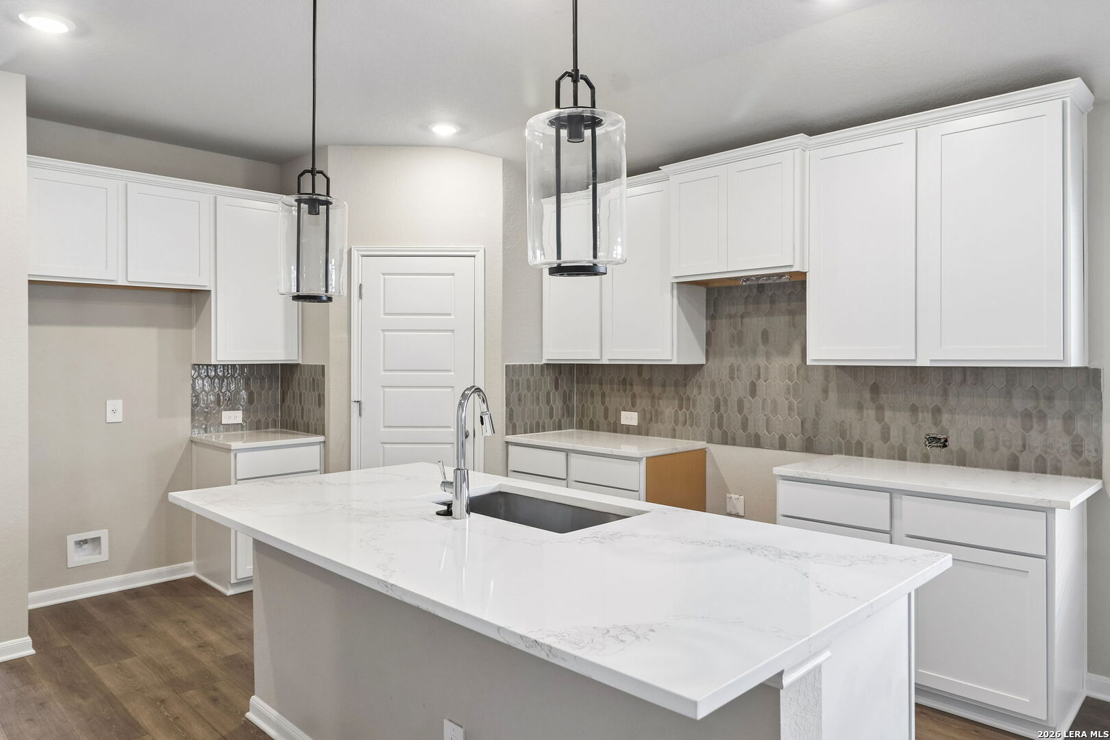 879 Shatterhand Boulevard San Antonio TX 78260