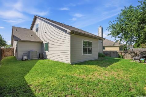 821 Wall Street New Braunfels TX 78130