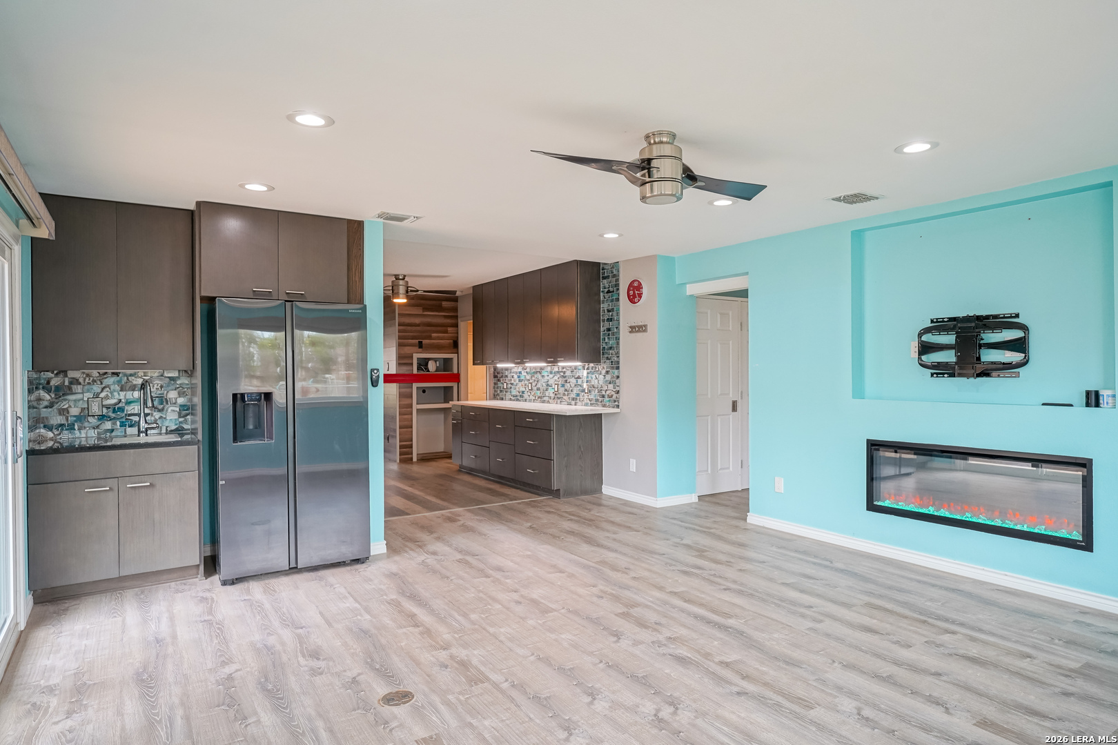 245 Windcrest Drive Windcrest TX 78239