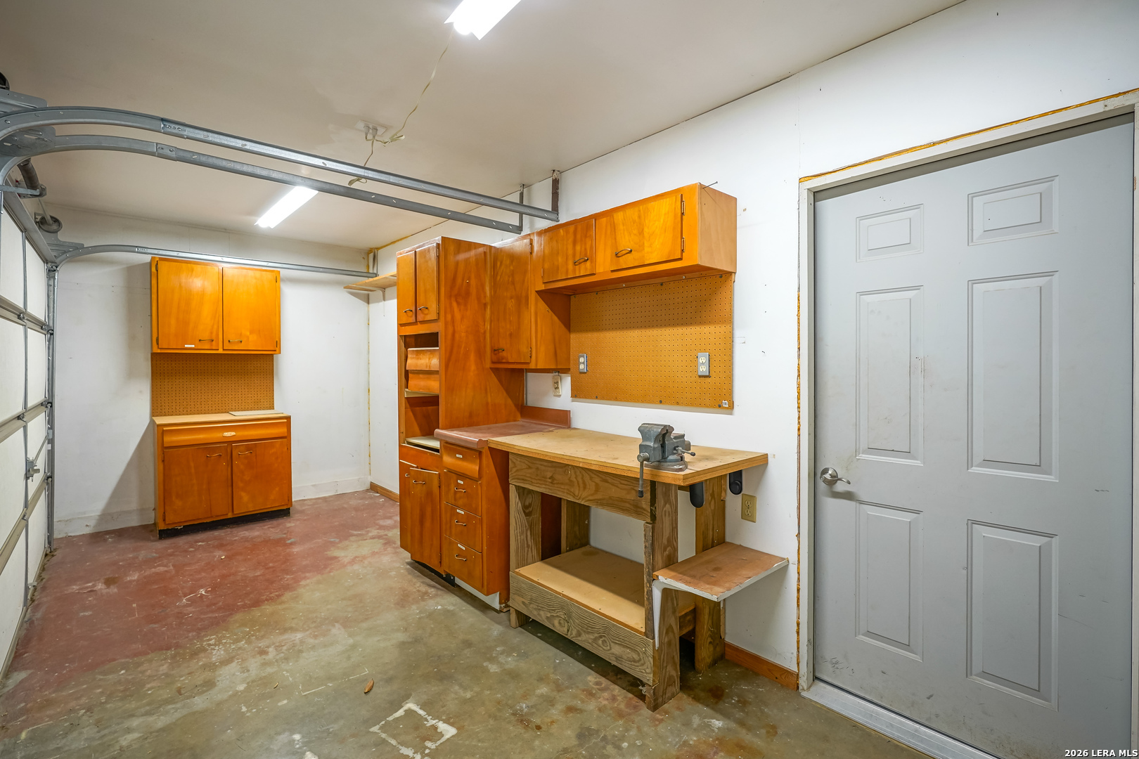 245 Windcrest Drive Windcrest TX 78239